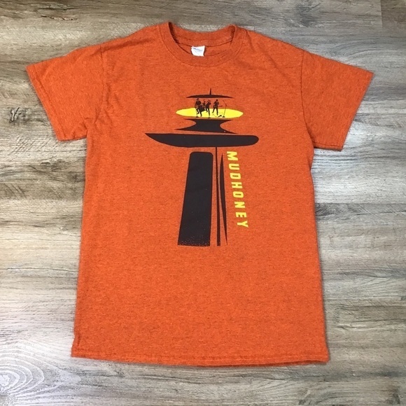 MUDHONEY T-Shirt Graphic On Top Seattle Space Needle Band Orange Size S - Picture 1 of 8